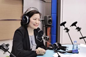 汪校长做客深圳电台先锋898泛论素质教育