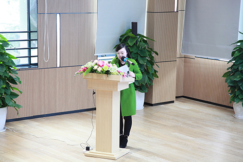 ea8d9304-00bb-400d-ac9e-5368420034bb.jpg